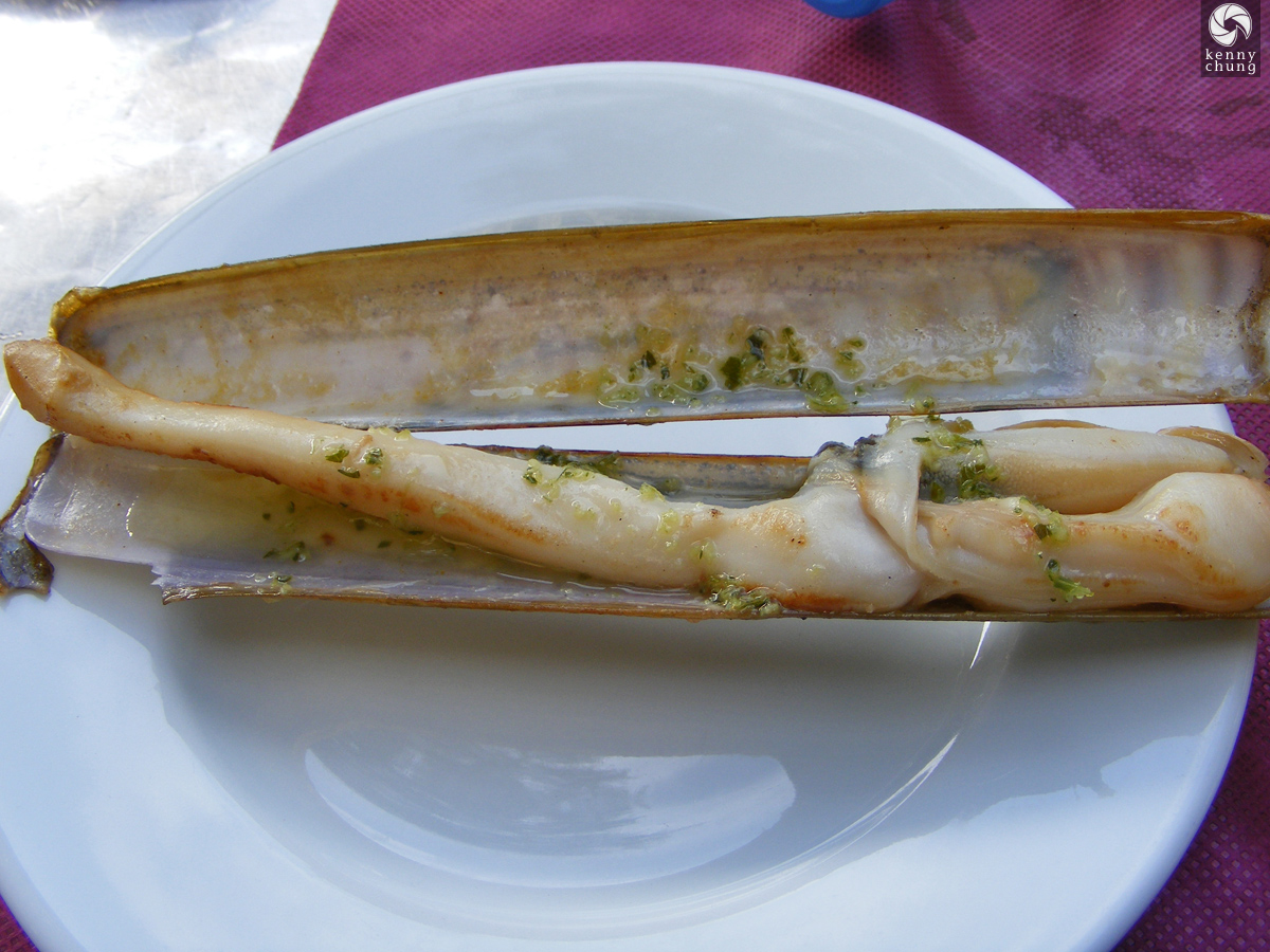 Razor clams at Taverna del Bisbe, Barcelona