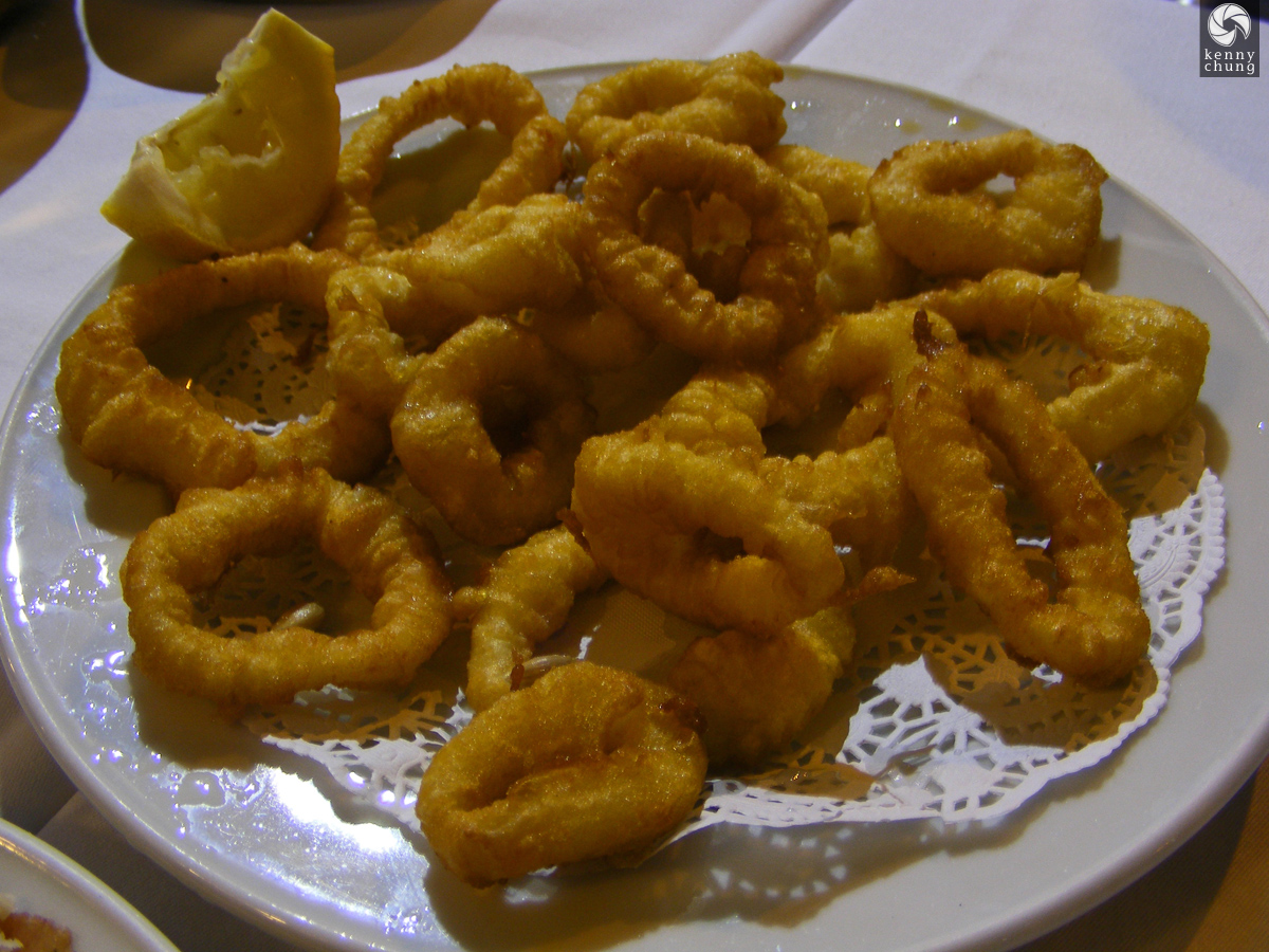 Fried calamari at Ria de Vigo, Barcelona