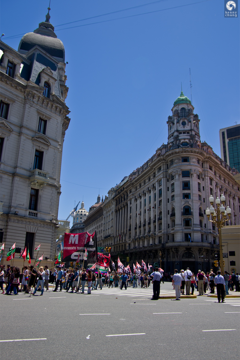 MTL Movimiento Territorial de Libraction protest in Plaza de Mayo