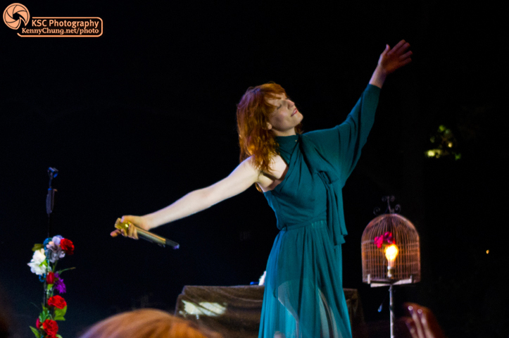 Florence + The Machine performing Dog Days Are Over