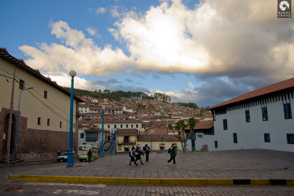 Cusquenian schoolchildren walking home.