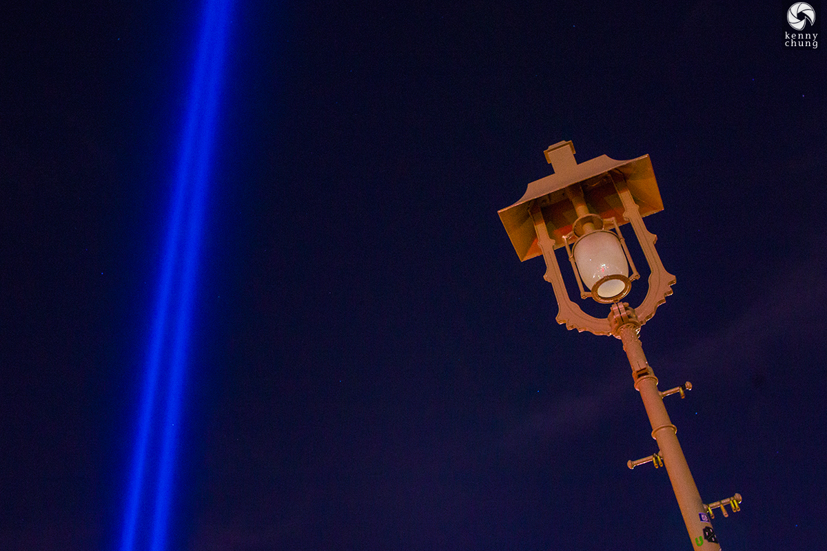 9/11 Tribute in Light and Brooklyn Bridge lamp post