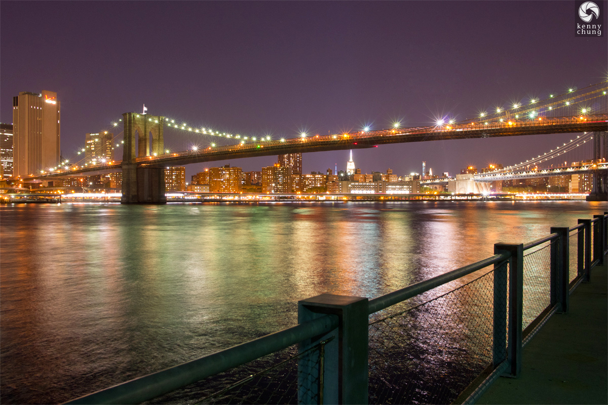 The Brooklyn Bridge and the Manhattan Bridge at night